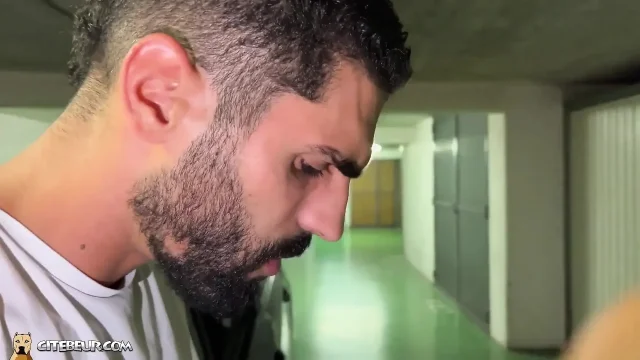 Citebeur - Sexy Arab Man Sucked by Another - Part 2