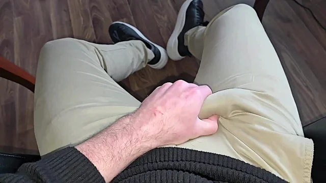 Desk Daddy Pump Follow me on PhantomGentX
