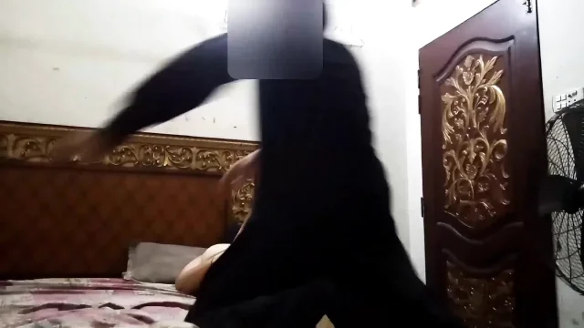 Indian Daughter-In-Law's Tight Pussy Fucked By Old Father-In-Law During Daytime