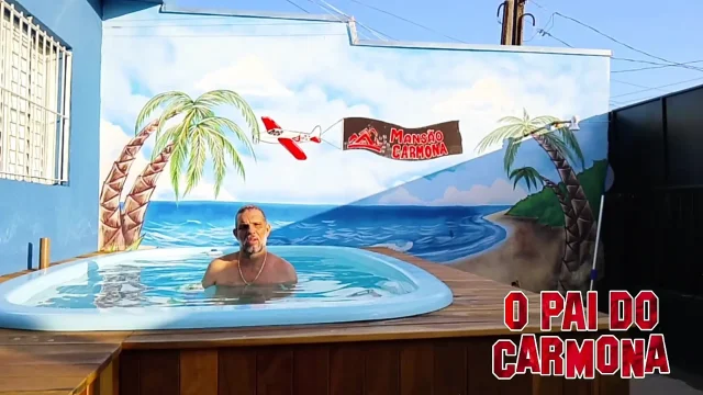 AiDoCarmona enjoying a pool wanting to fuck an ass