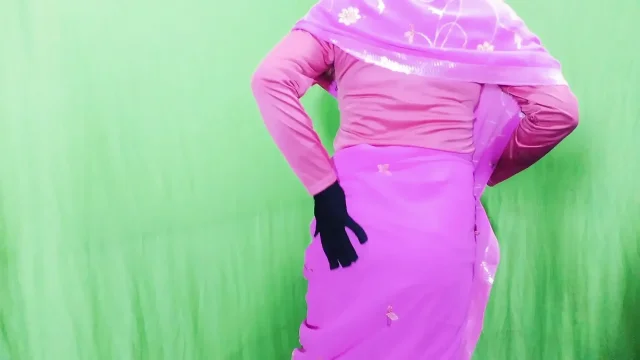Indian beautiful hijabi muslim sexy bhabhi having sex with neighbor inside the room