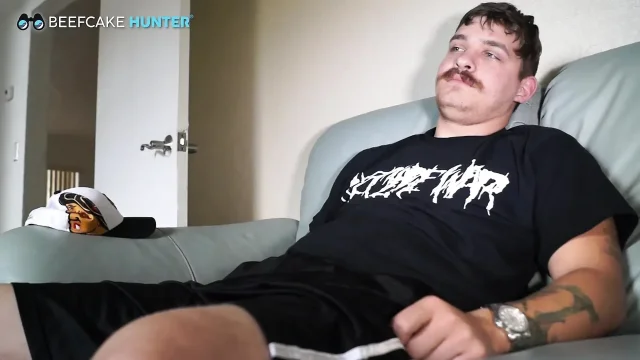 Riding Marks Mushroom Head Cock