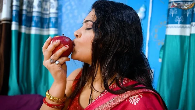 DESI MALLU BHABHI HARDCORE FUCK WITH HER DEBAR WHEN HER HUSBAND NOT AT HOME FULL