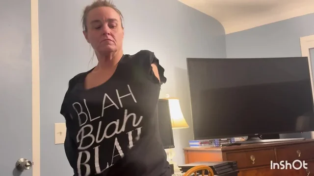 Mother in law doesnt stop sucking you until you cum into the back of her throat