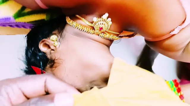 Desi Housewife with Swamiji Hordcore Fucking Telugu Dirty Talks