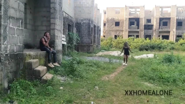Street Hooker Got Punished in an Uncompleted Building by a Gangstar
