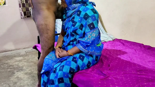 Indian desi bhabhi ko jamkar chaoda