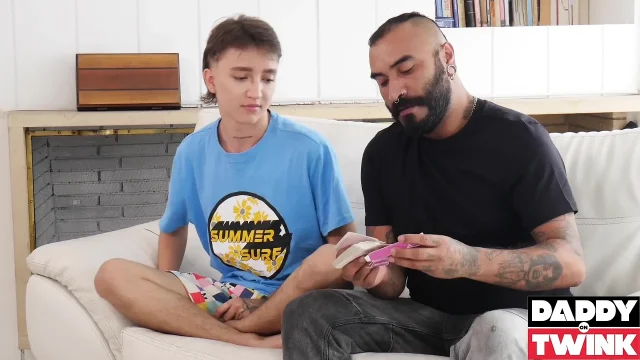 DADDYONTWINK Innocent Twink Jeremy Salvatore Fucked By Damian Dark