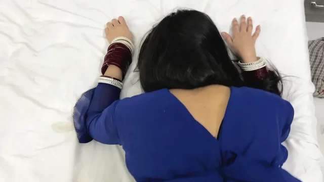 Seeing Stepfather's Thick Black Cock the Virgin Girl's Got Shook and Said to