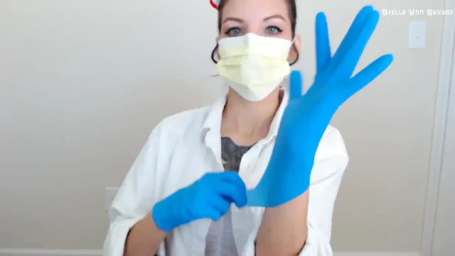 Sick Nurse Gives Blowjob in Latex Gloves