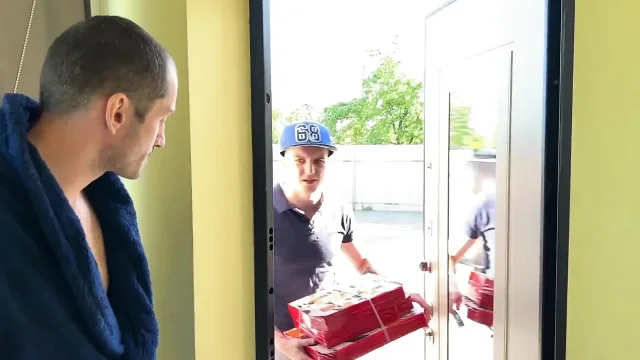Seduced the Pizza Delivery Man and Fucked His Tight Ass on the Table