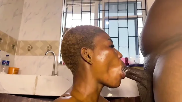 I Want to Cook and My Boyfriend Want to Fuck Me